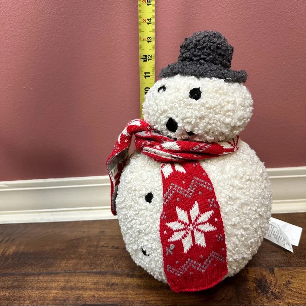 Pottery Barn ARCHIE SNOWMAN SHAPED PILLOW Christmas Winter Holiday Faux Fur